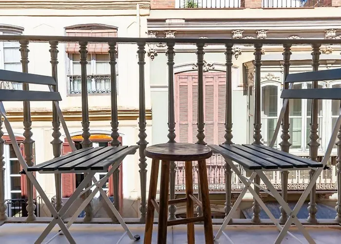 Velazquez & Old Town By Ele Apartments